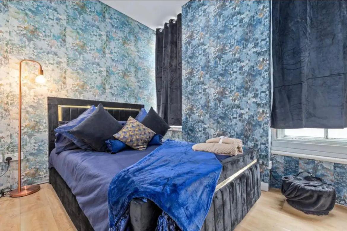 Two Bedroom Flat Opposite To Harrods Kb15 Apartamento